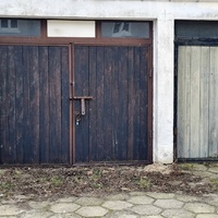 Zdjęcie drzwi do garażu